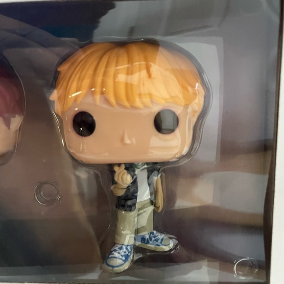 SOLD Funko POP Rocks BTS K-Pop 7 Pack Set Barnes & Noble Exclusive NEW SEALED - Picture 9 of 12